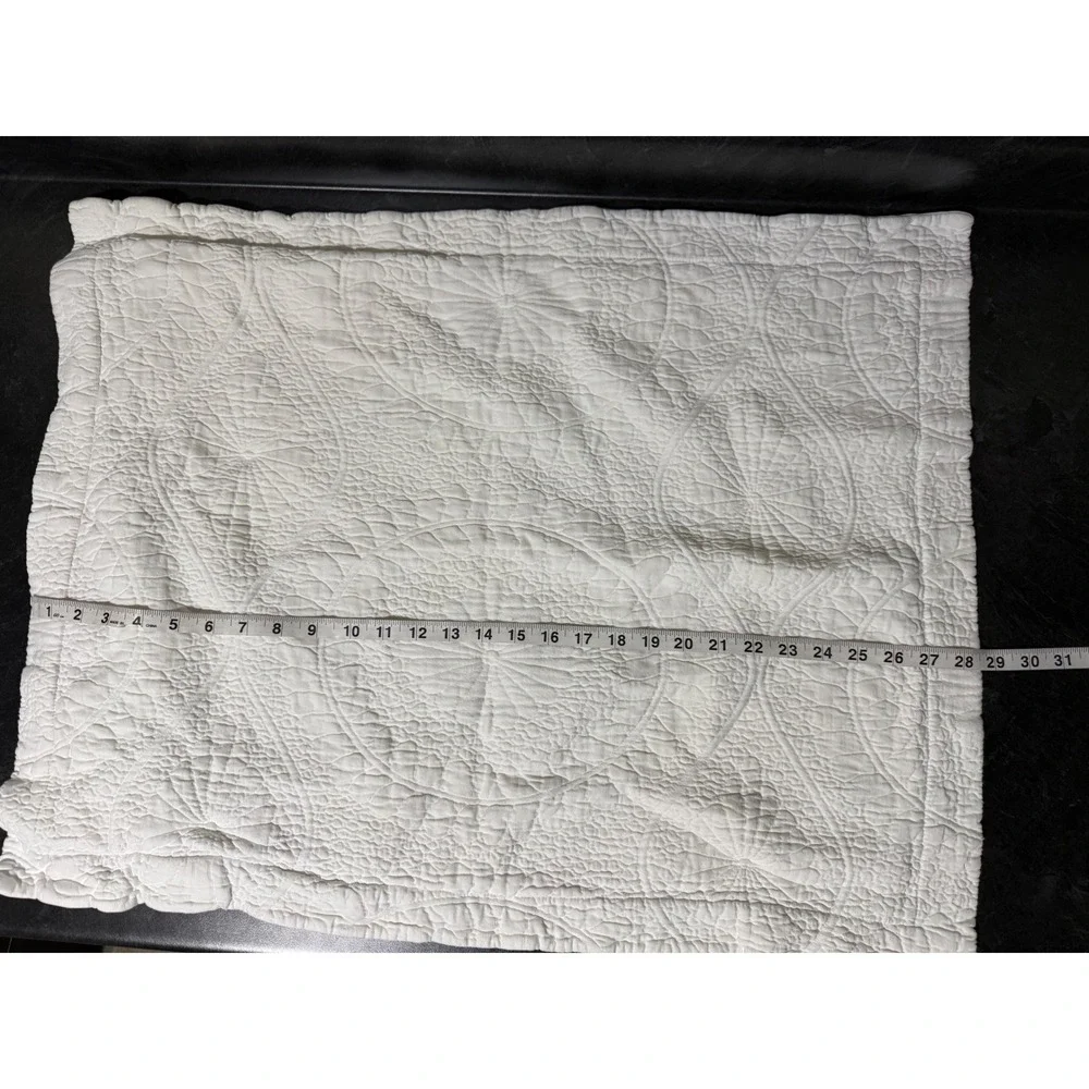 Pottery Barn Ivory Medallion Matelasse Standard Pillow Sham Cotton Portugal